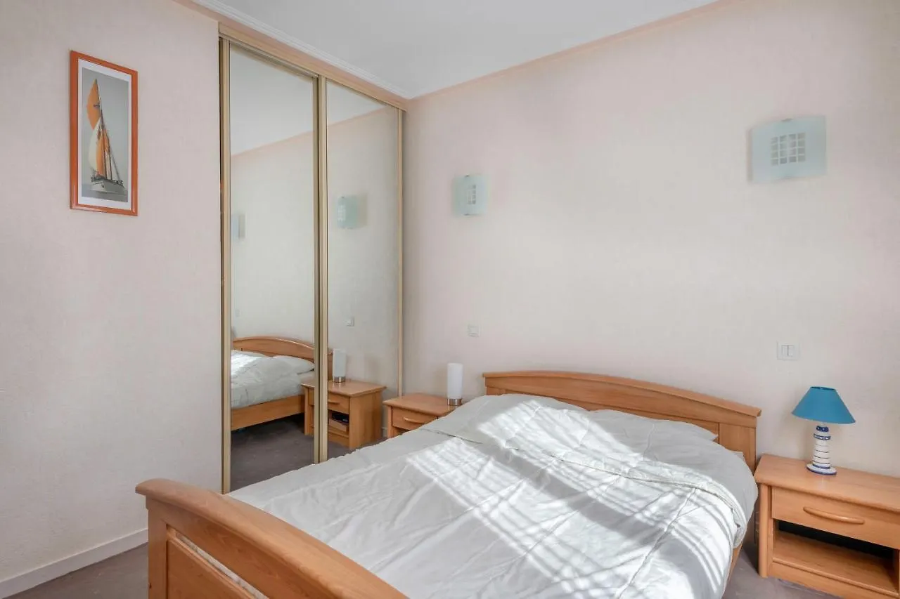 Holiday home Maison Pour 8 - Piscine - 950M De La Mer Saint-Gildas-de-Rhuys